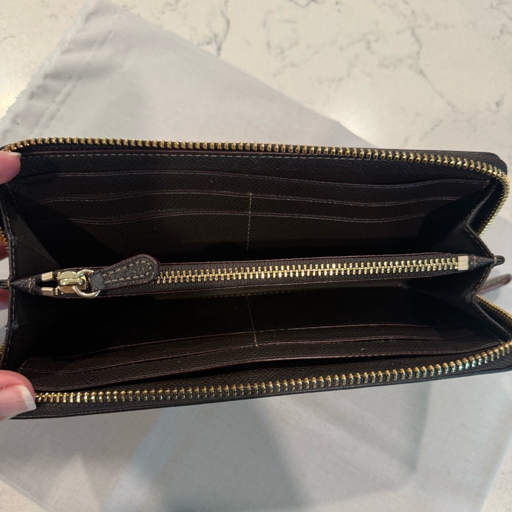 Coach Tan and Brown Zip-Around Wallet - Picture 4 of 9